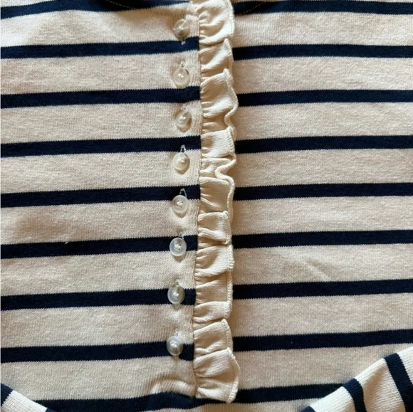 SÉZANE Gael Marienere Ecru Navy Ruffle Edge Button Front Pullover Top XL EUC - Picture 5 of 11